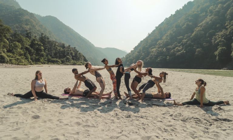 100 hour yoga ttc in Rishikesh