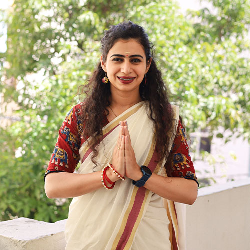Meditaton teacher Bhagyashree ji 